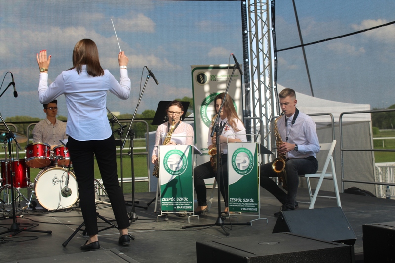 Orkiestra szkolna – Happy Marszew Band – na Służewcu